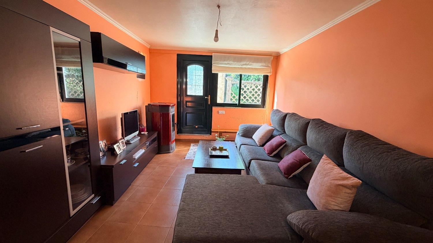 Adosado en Venta en Ares
