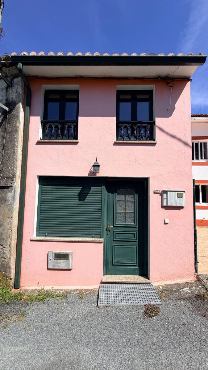 Adosado en Venta en Ares