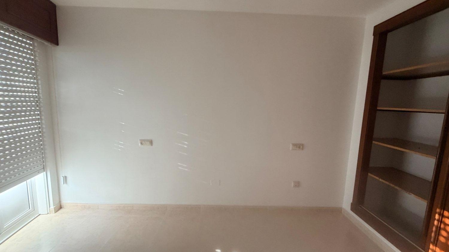 Flat for Rent in Ares