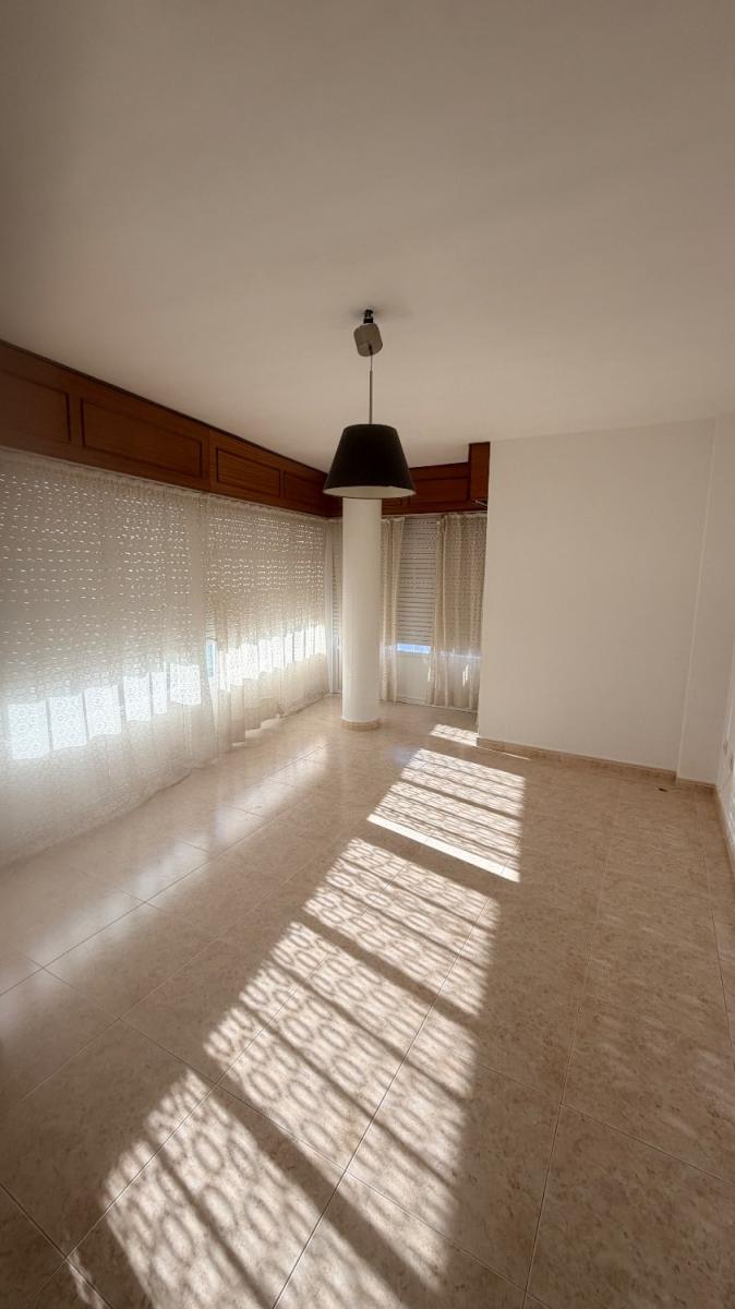 Flat for Rent in Ares