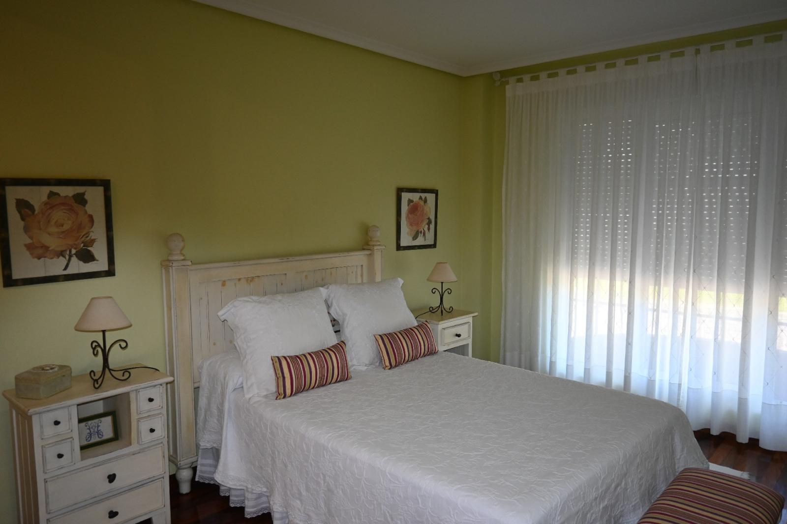Chalet for Sale in Piélagos