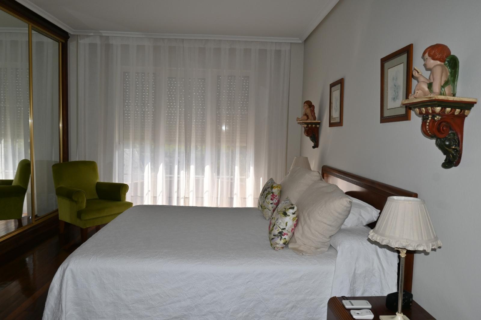 Chalet for Sale in Piélagos