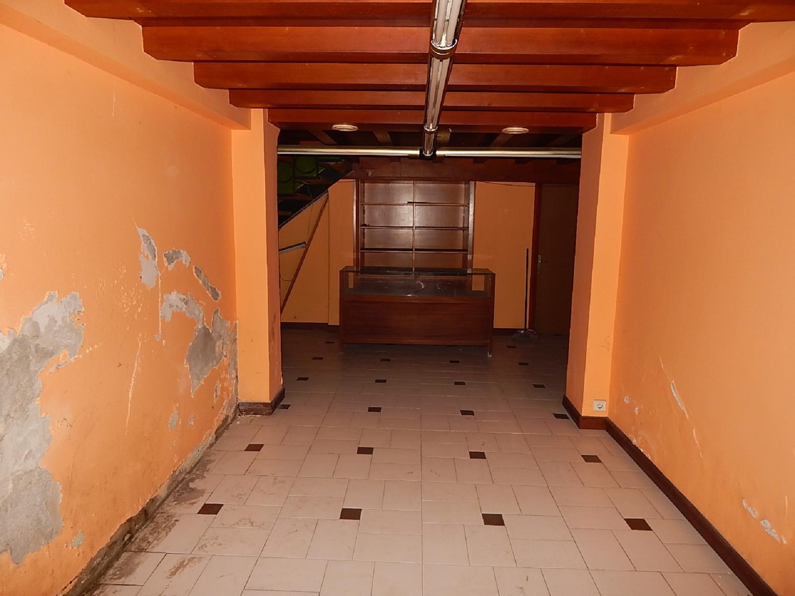 Premise for Sale in Santander