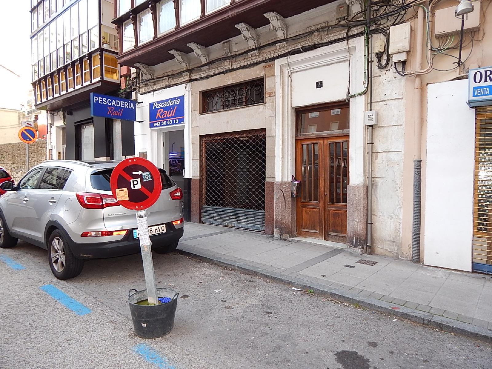 Premise for Sale in Santander