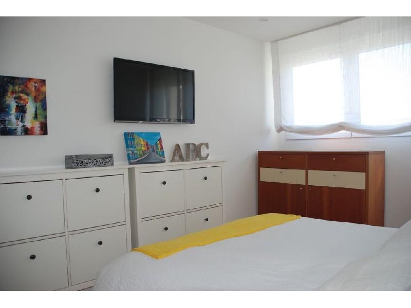Flat for Rent in Santander