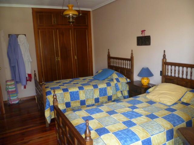 Flat for Rent in Santander