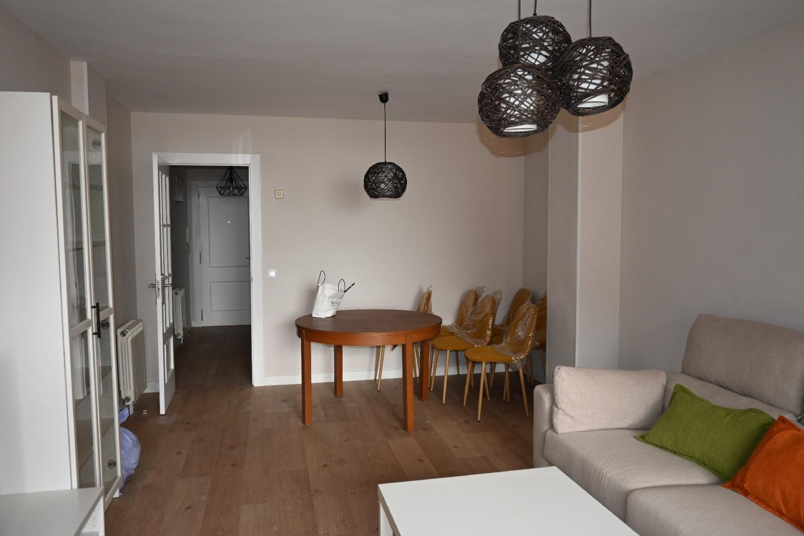 Flat for Rent in Santander