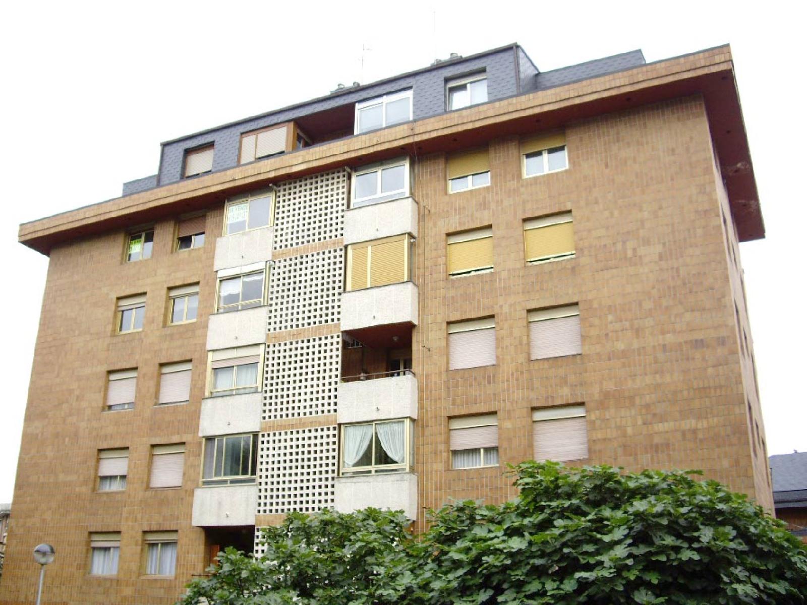 Flat for Rent in Santander