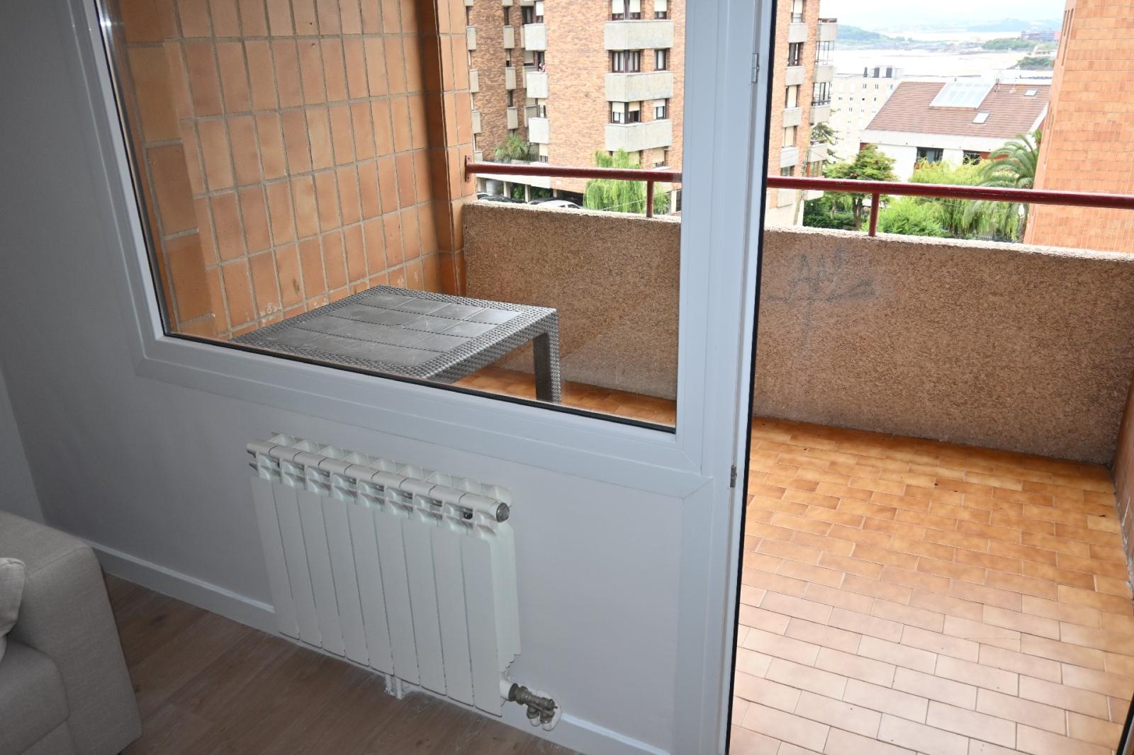 Flat for Rent in Santander