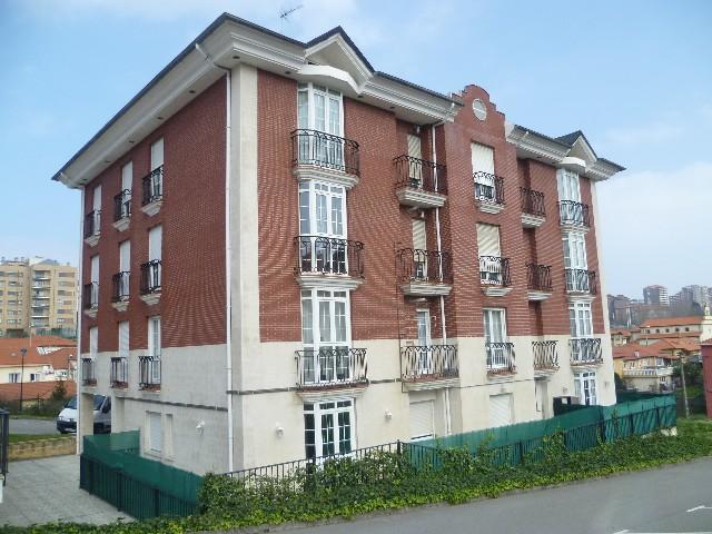 Flat for Sale in Santander