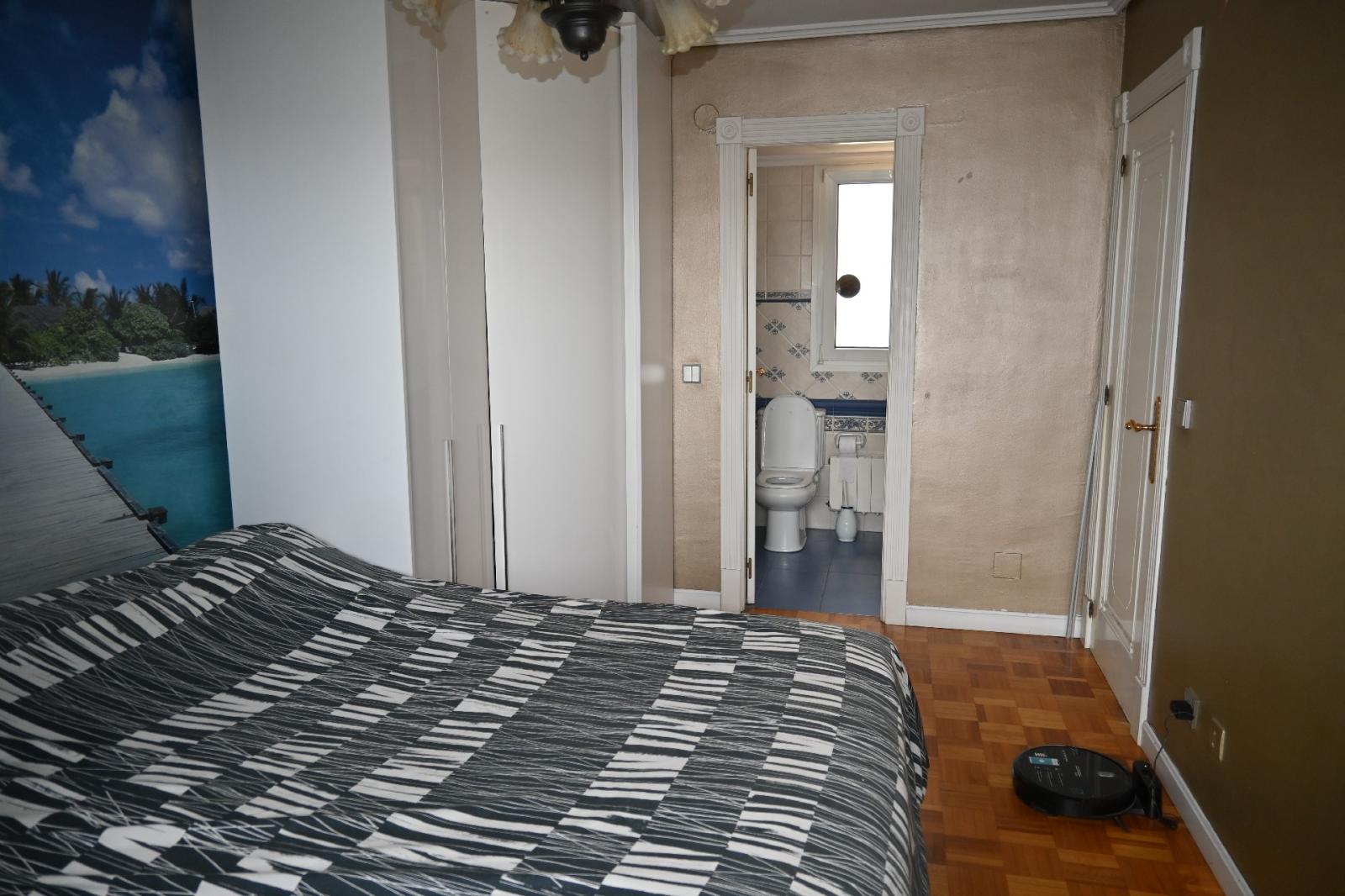 Flat for Rent in Santander