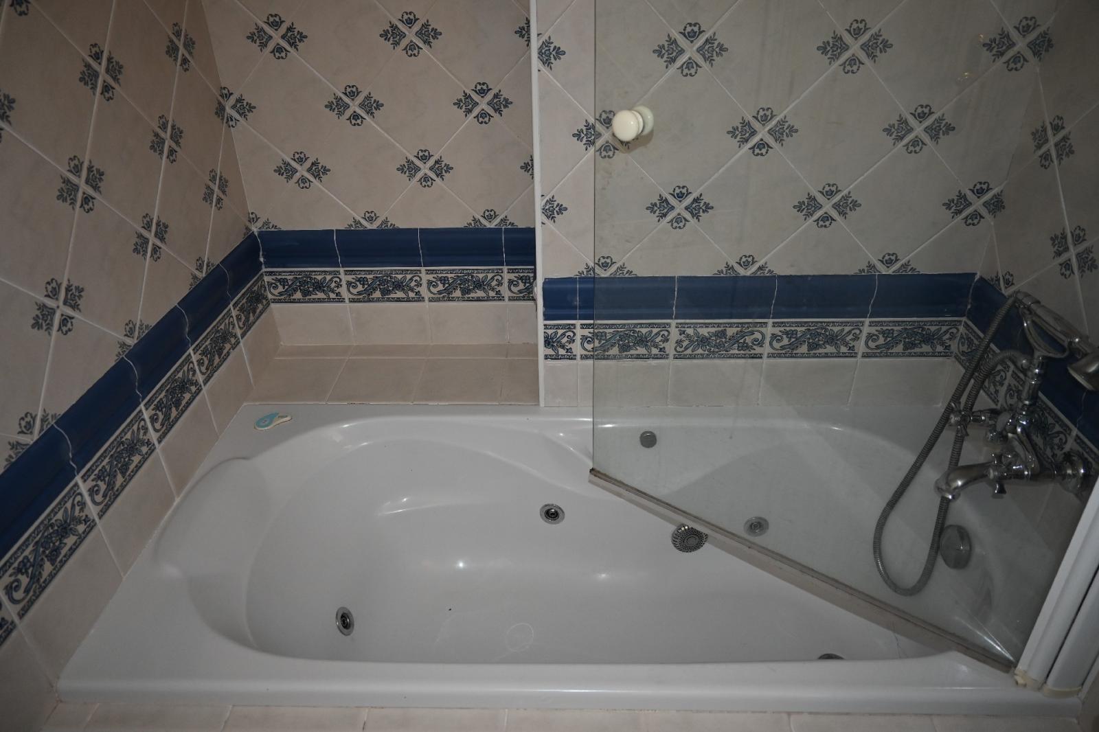 Flat for Rent in Santander