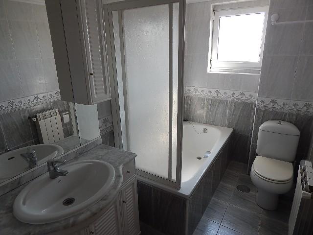 Flat for Rent in Santander