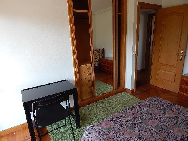 Flat for Rent in Santander