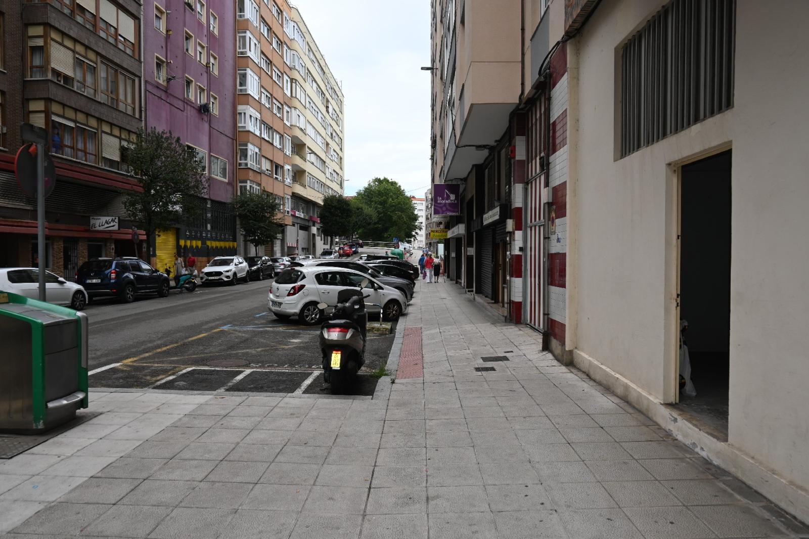 Premise for Sale in Santander
