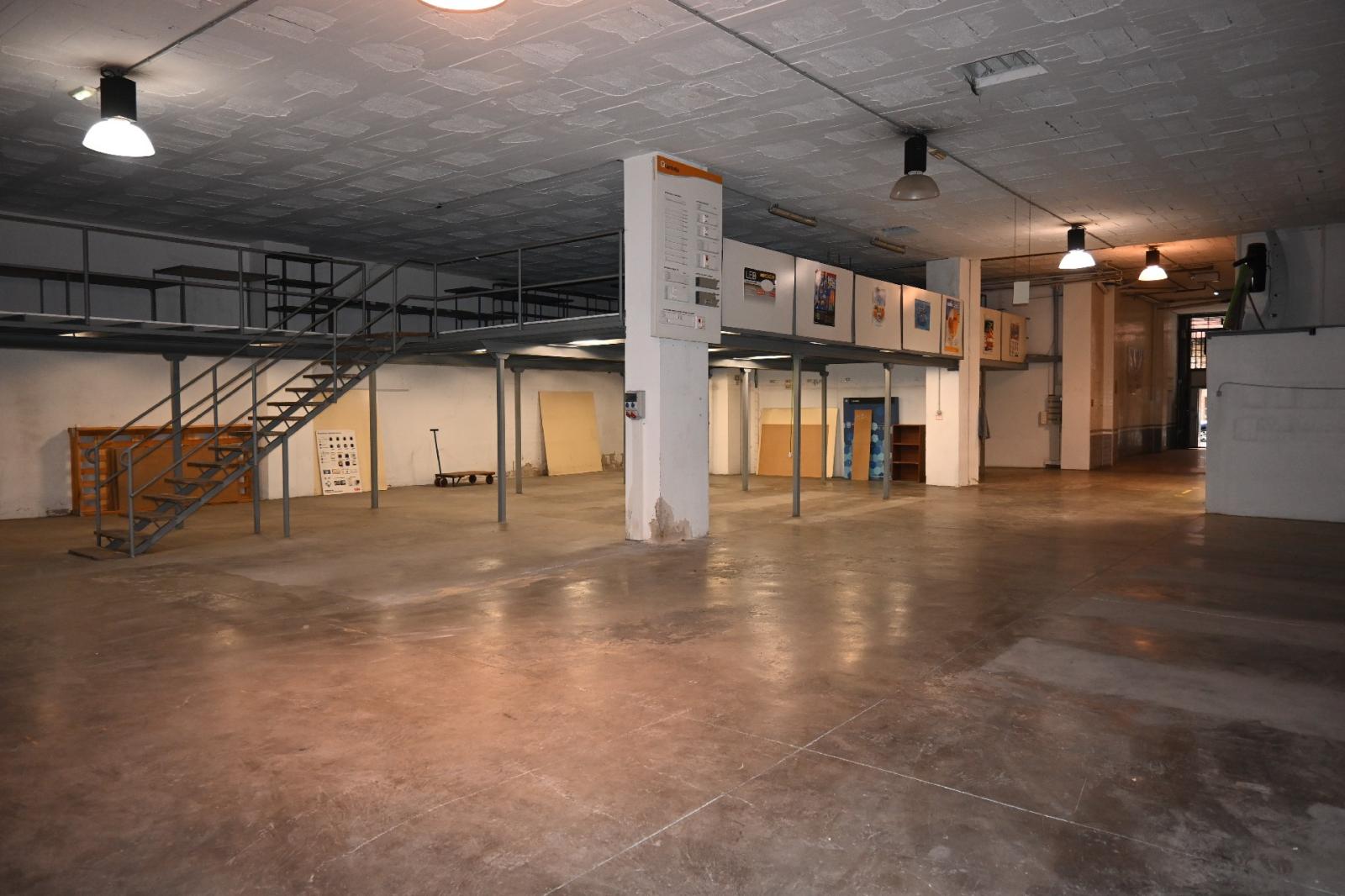 Premise for Rent in Santander
