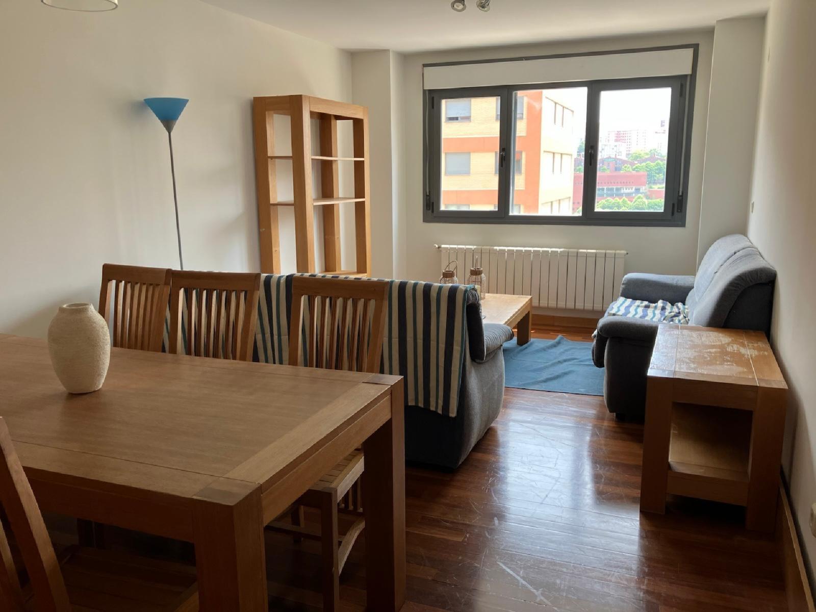 Flat for Rent in Santander
