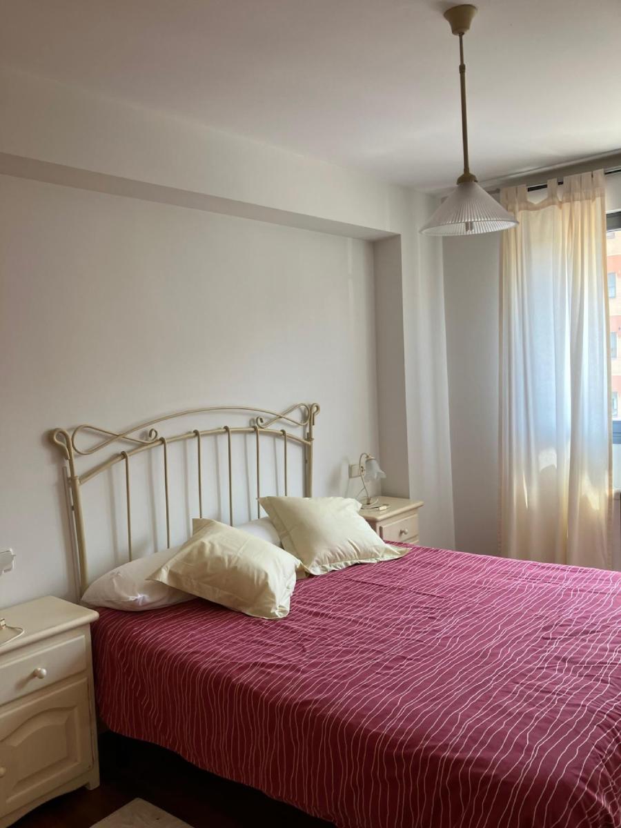 Flat for Rent in Santander