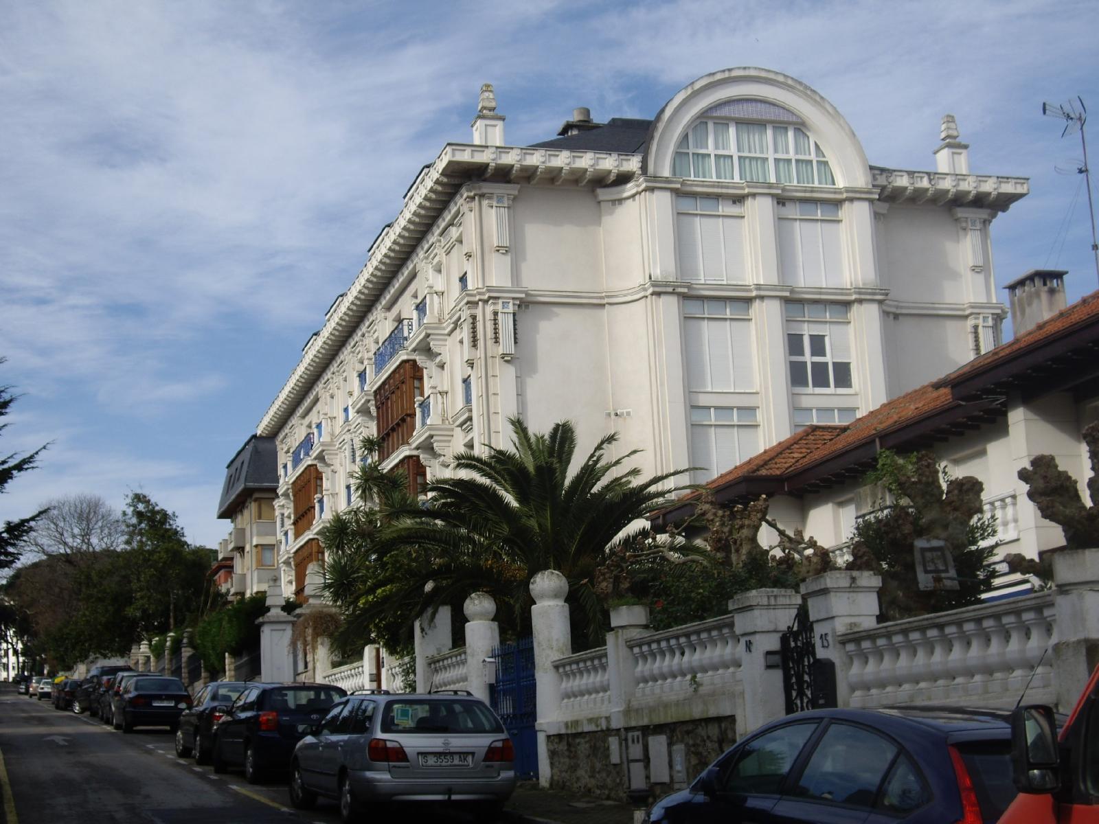 Apartment for Rent in Santander