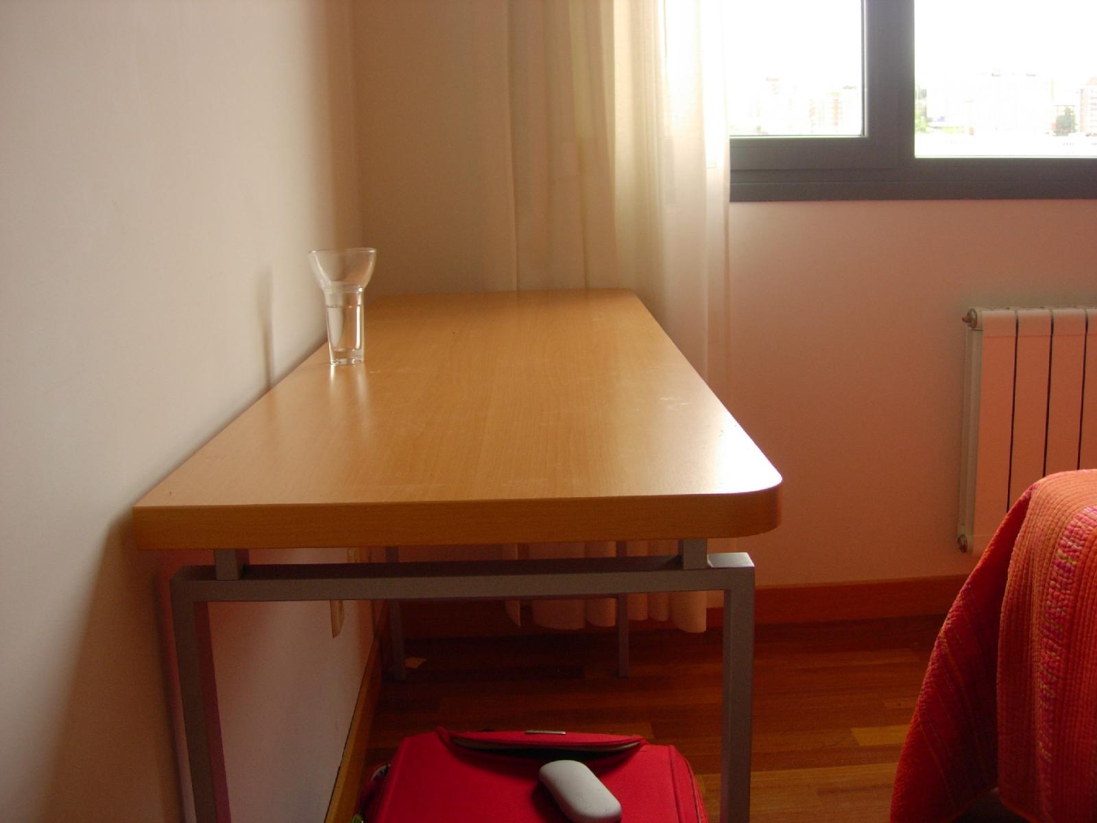 Flat for Rent in Santander