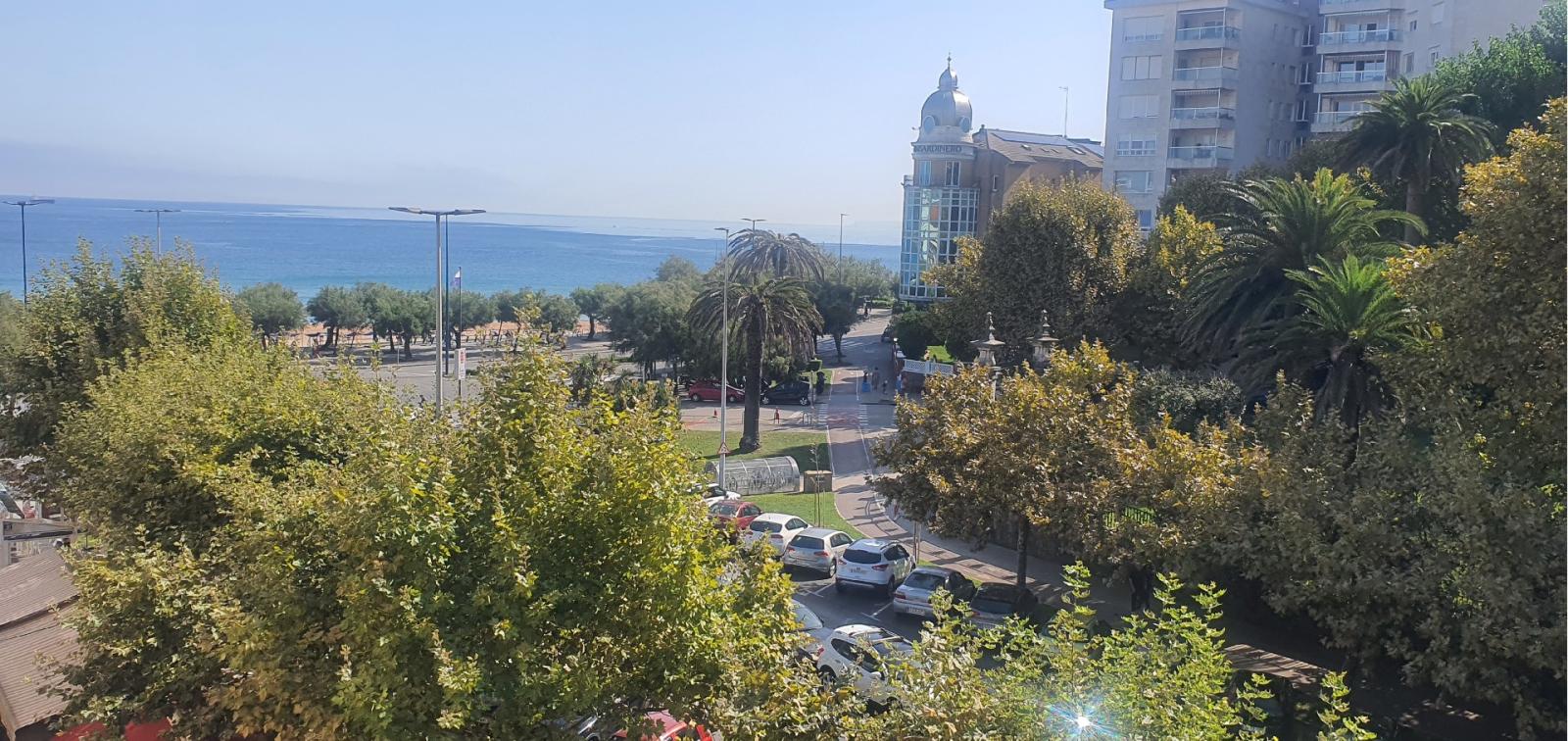 Flat for Rent in Santander