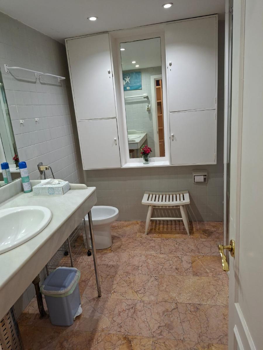 Flat for Rent in Santander