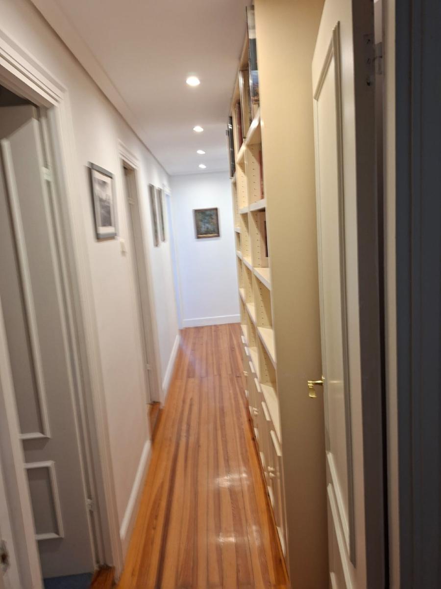 Flat for Rent in Santander