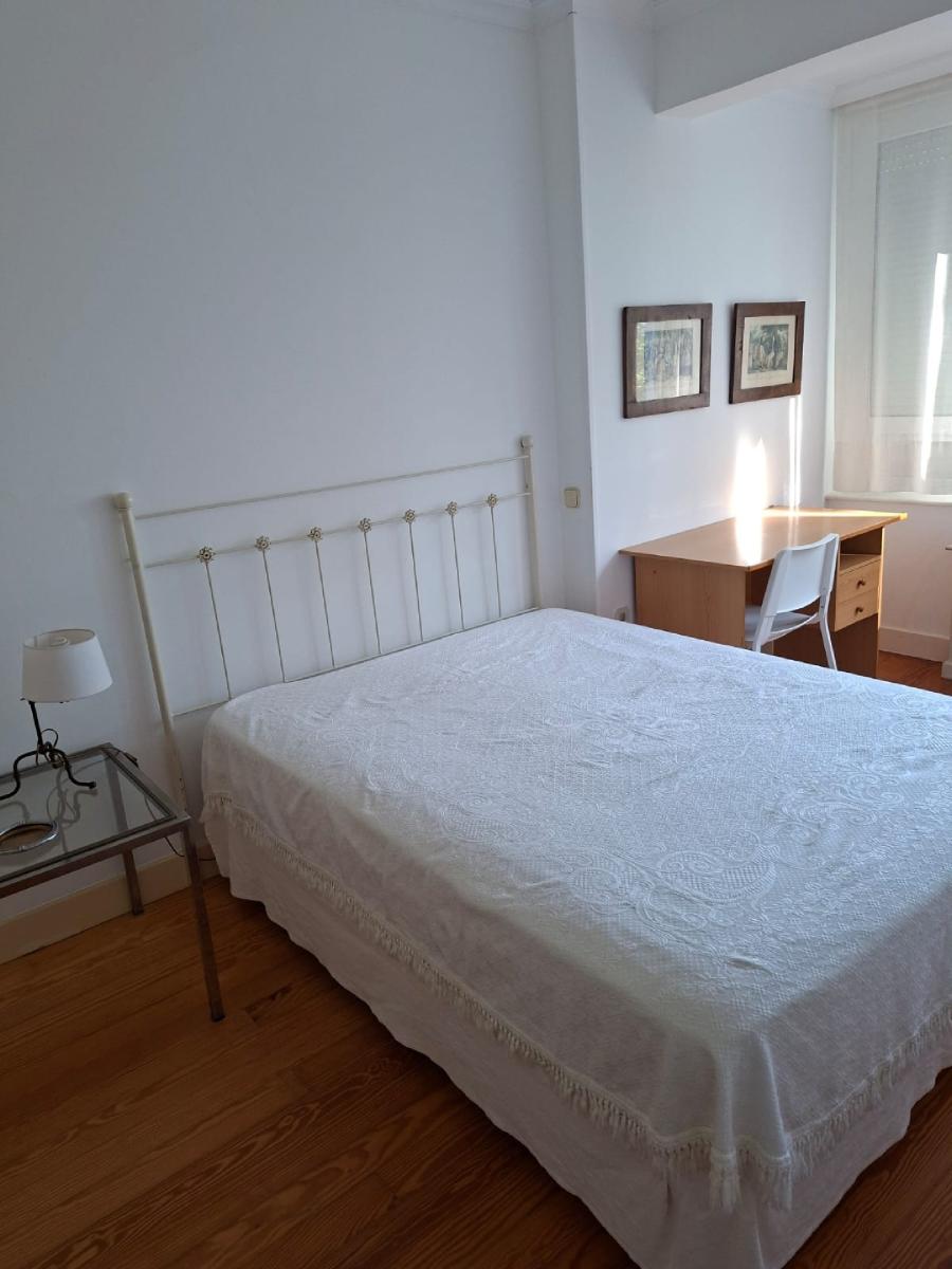 Flat for Rent in Santander