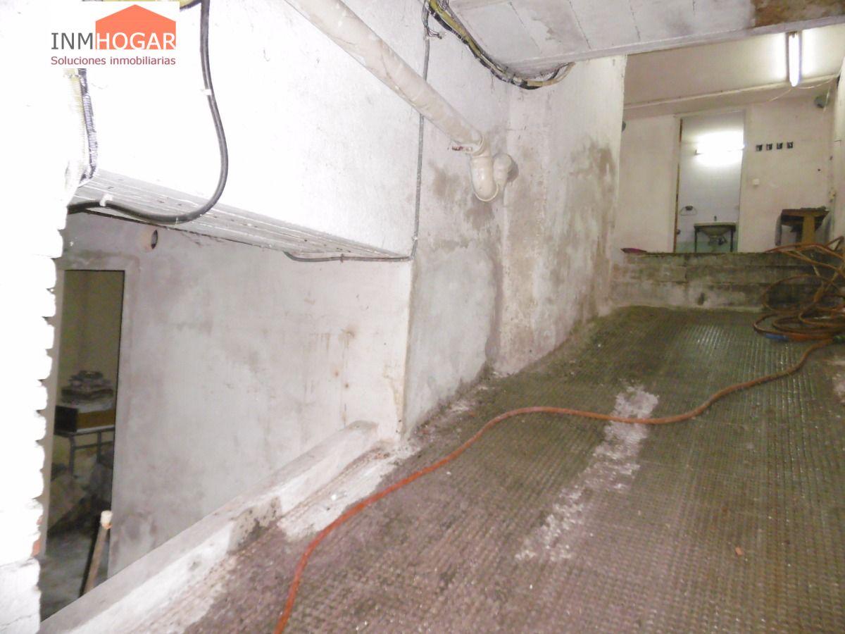 Premise for Rent in Ávila