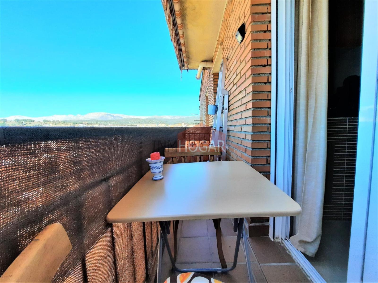 Flat for Sale in Navaluenga