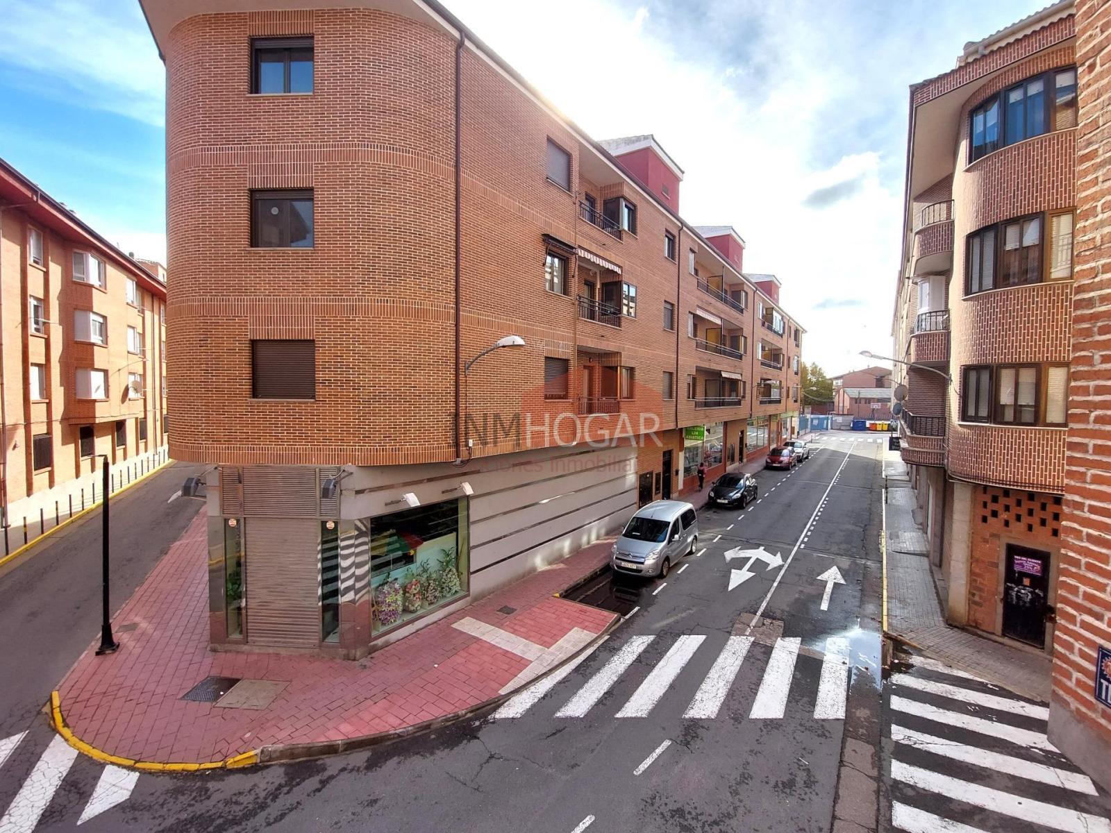 Flat for Sale in Arévalo