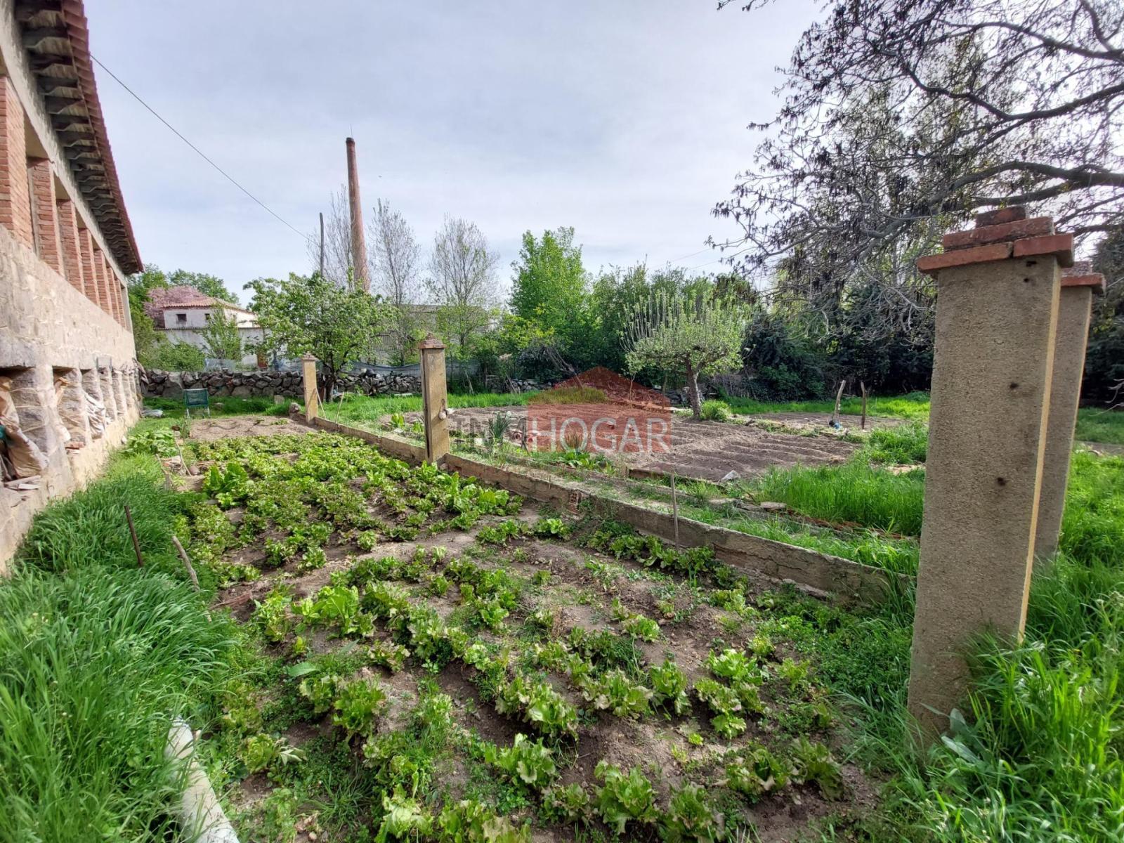 Chalet for Sale in Ávila
