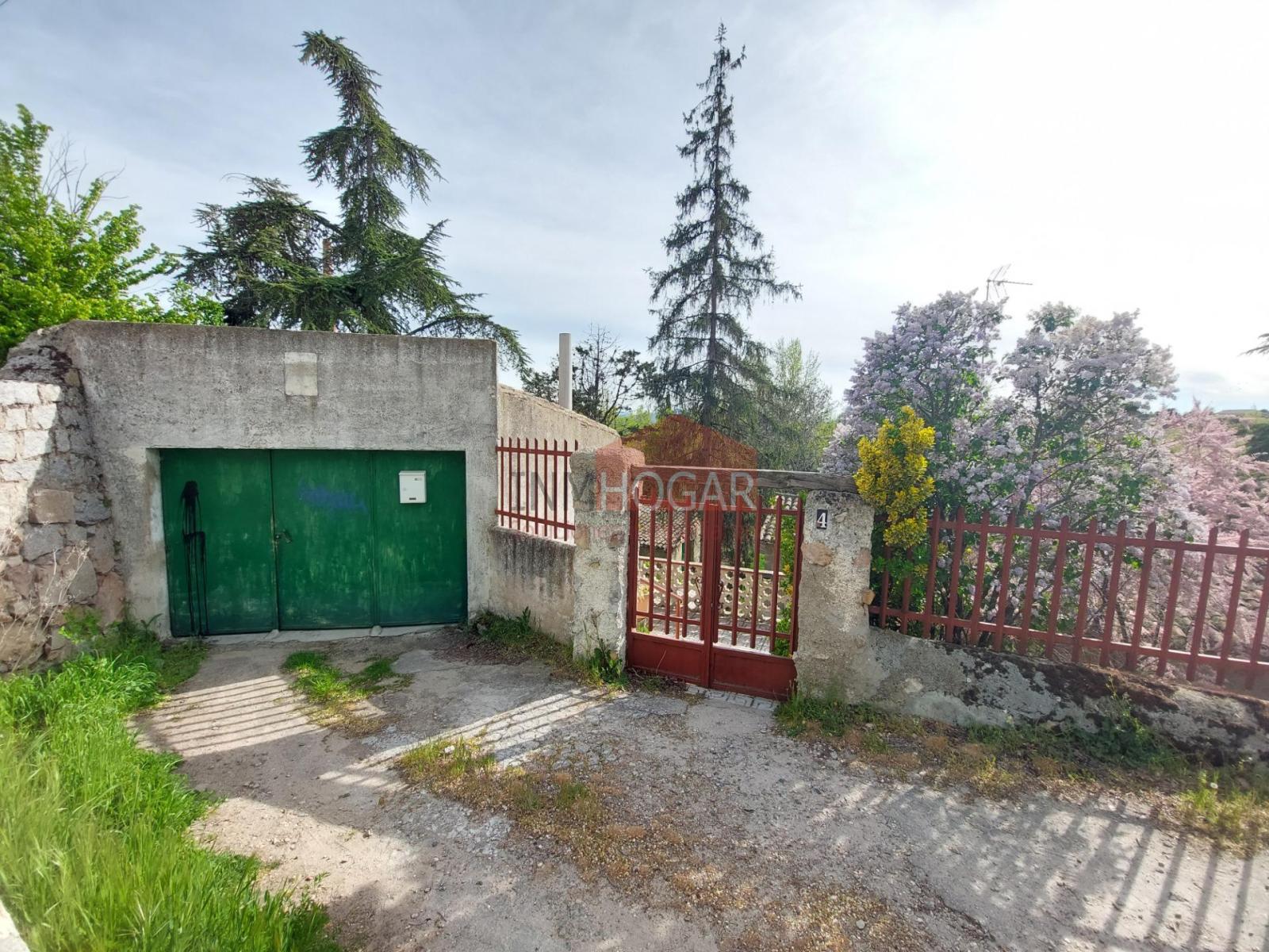 Chalet for Sale in Ávila