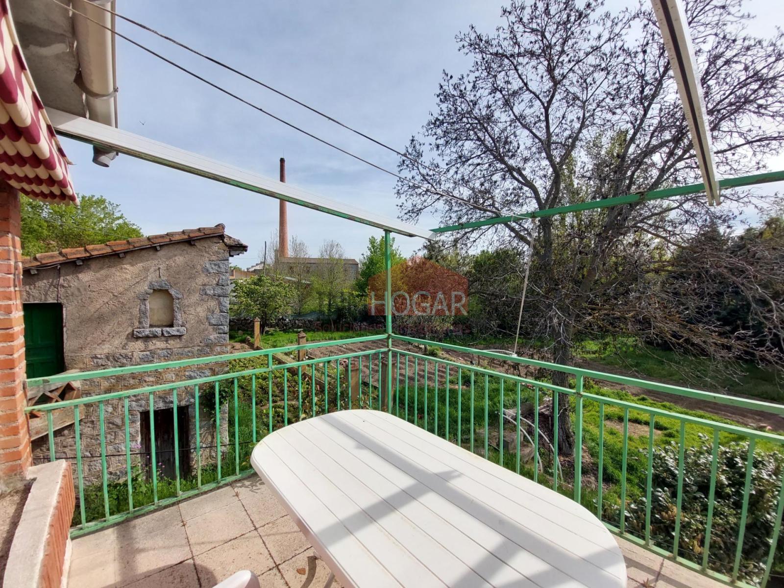 Chalet for Sale in Ávila