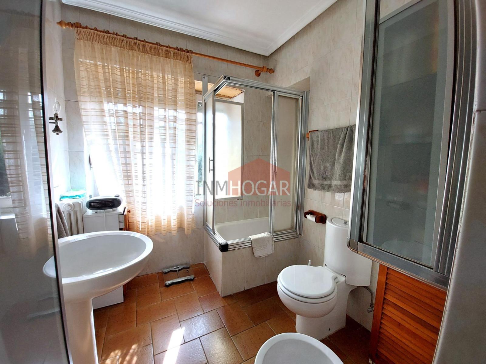 Chalet for Sale in Ávila