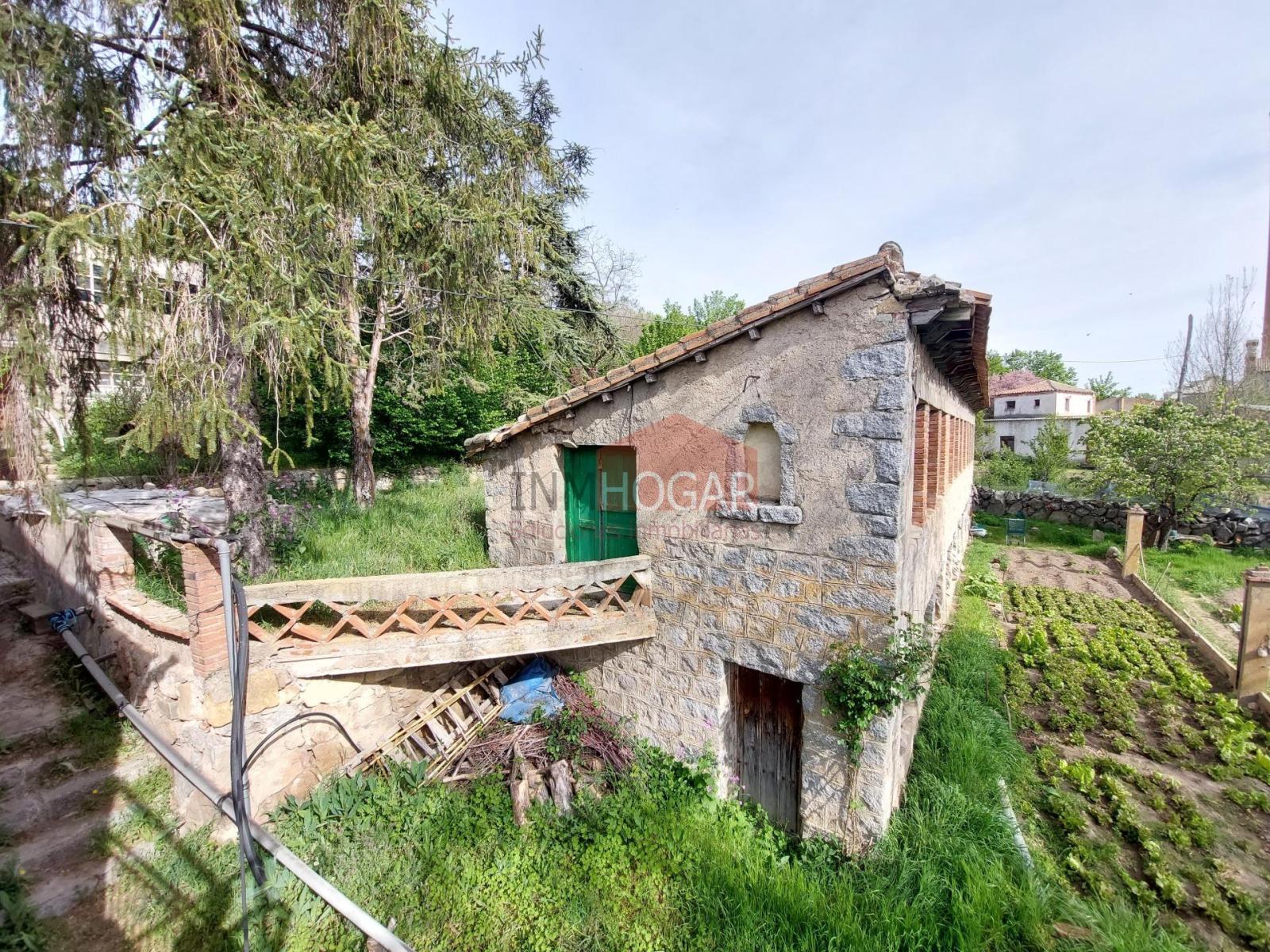 Chalet for Sale in Ávila