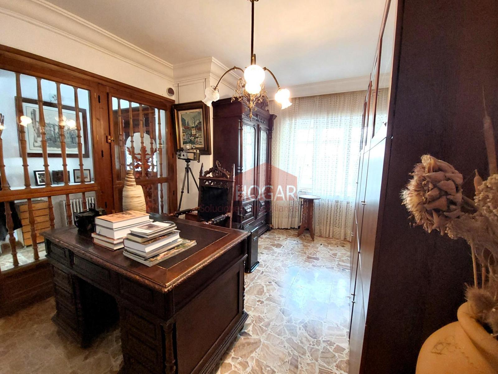 Chalet for Sale in Ávila