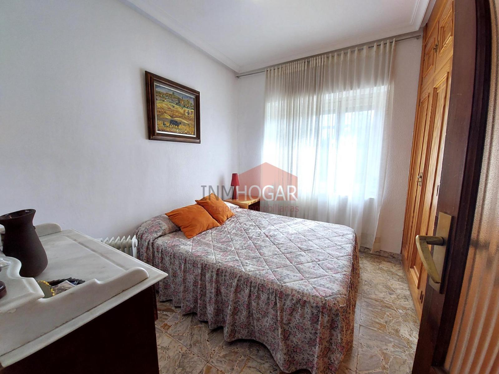 Chalet for Sale in Ávila