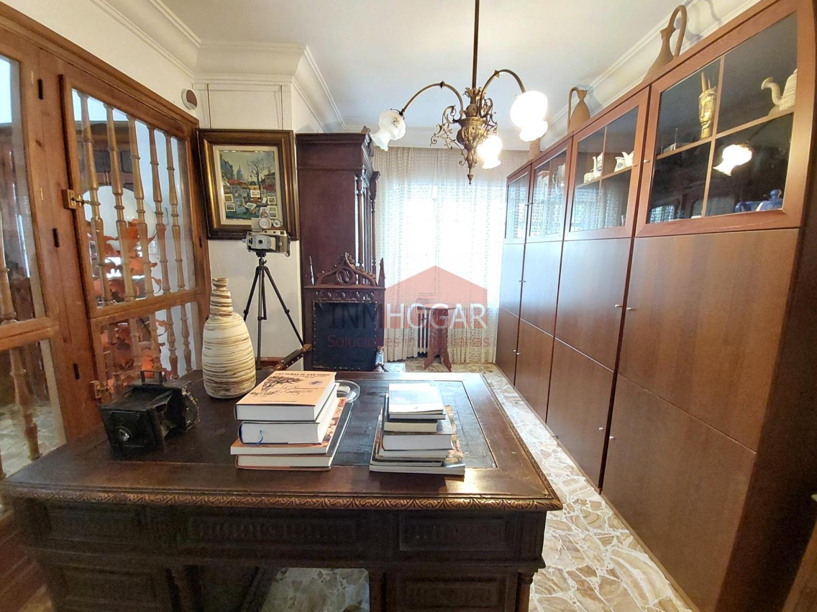 Chalet for Sale in Ávila
