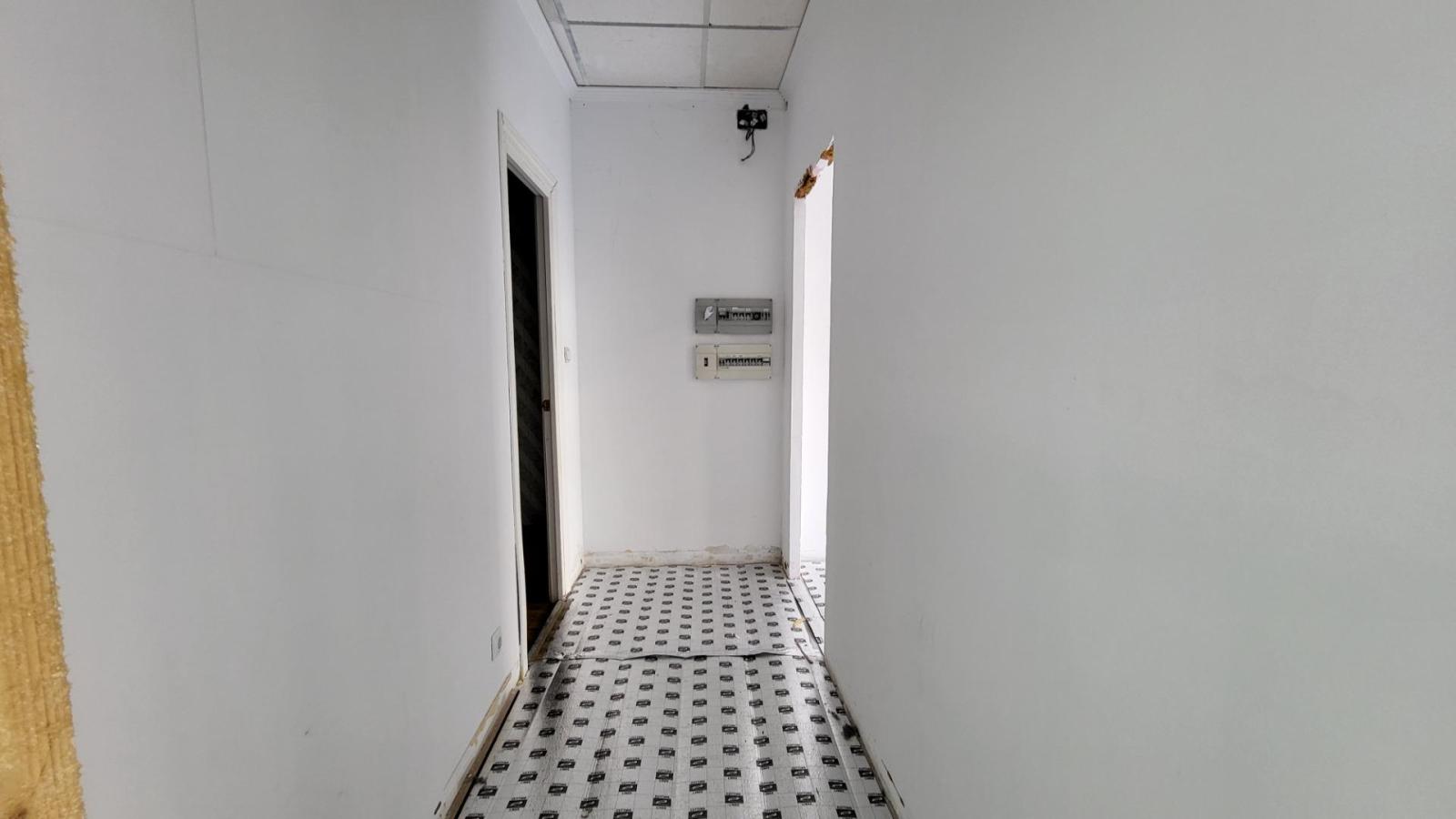 Premise for Rent in Ávila