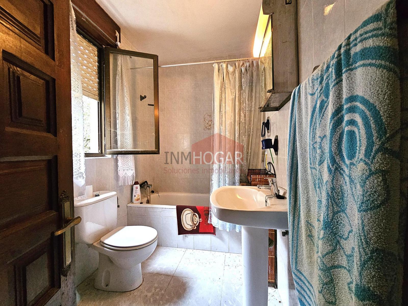 Casa Rural en Venta en Muñana