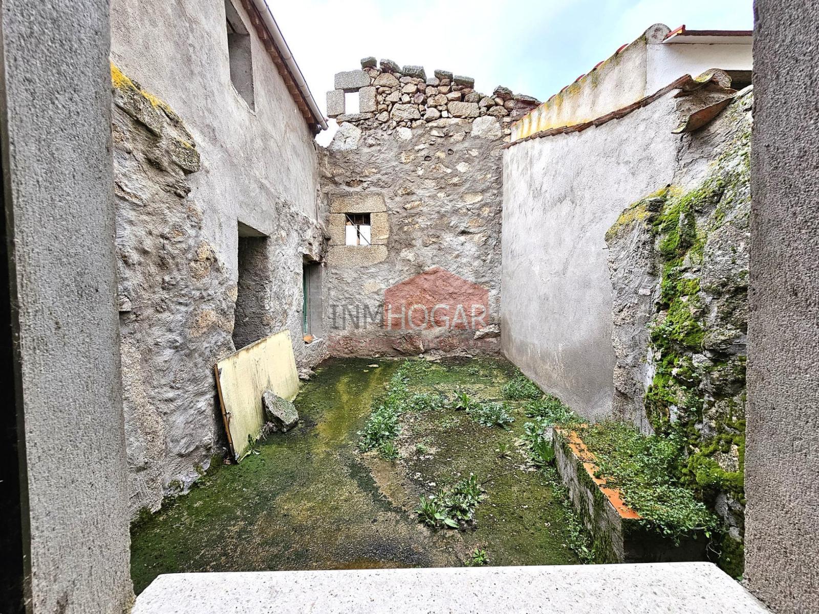 Casa Rural en Venta en Muñana