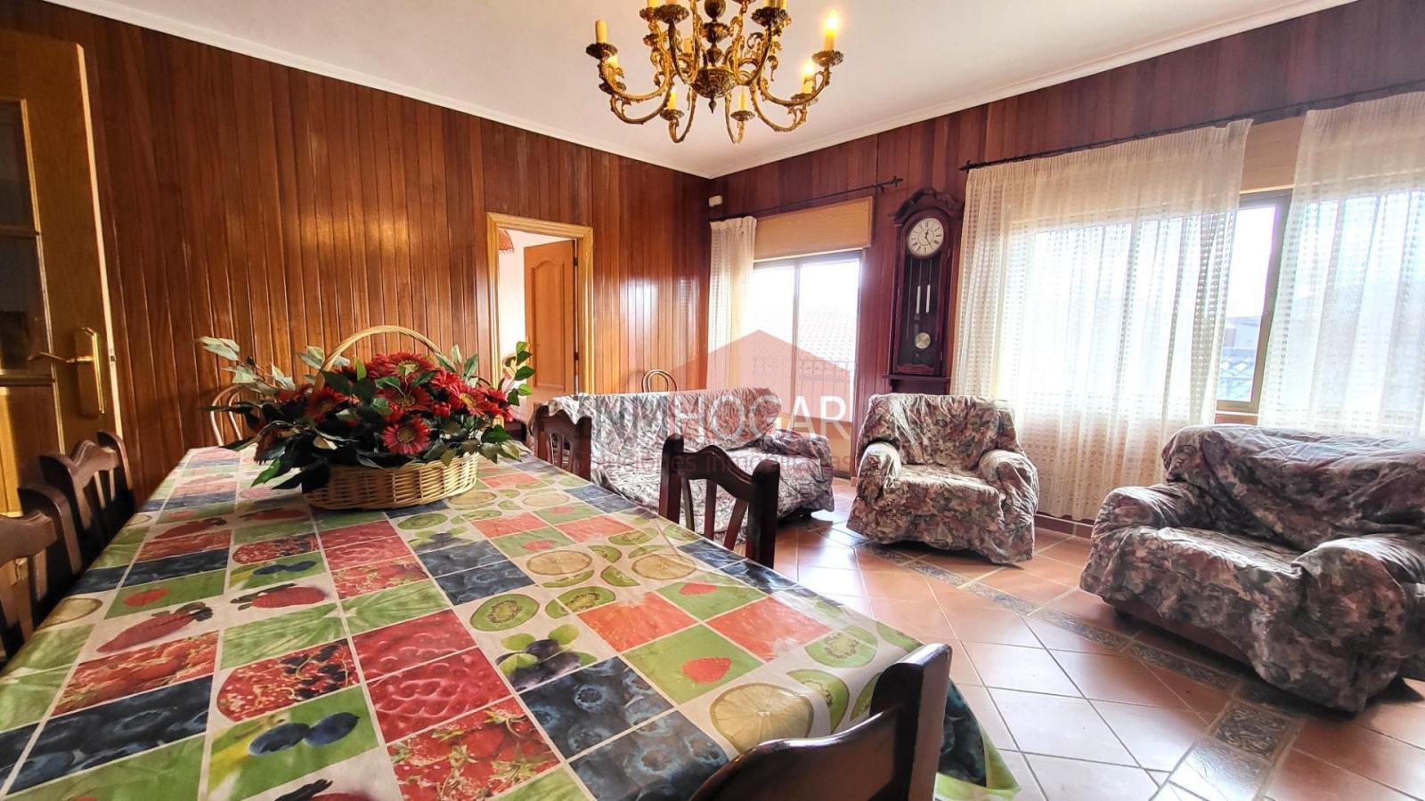 Chalet for Sale in Aldeaseca de la Frontera