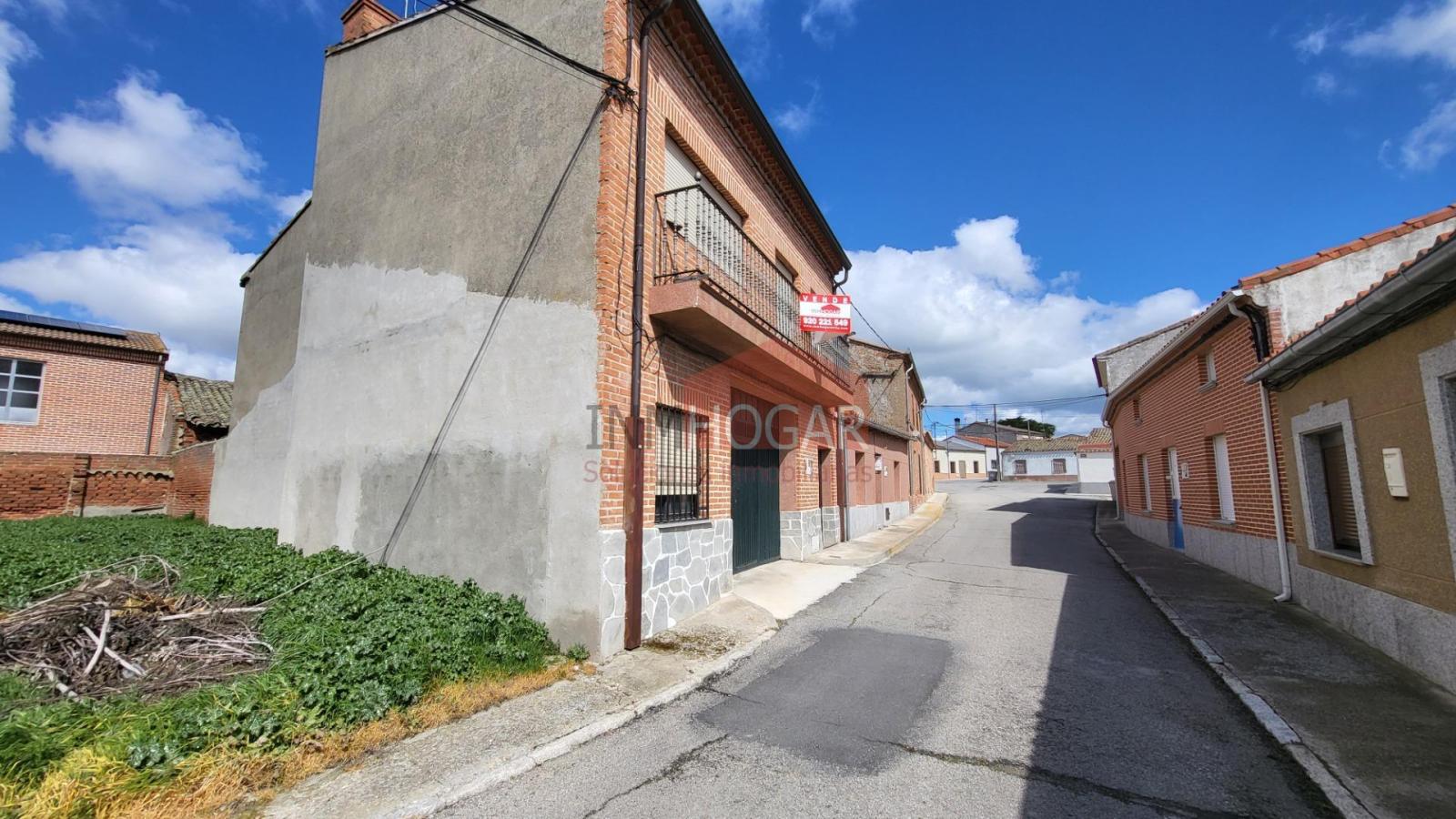 Chalet for Sale in Aldeaseca de la Frontera