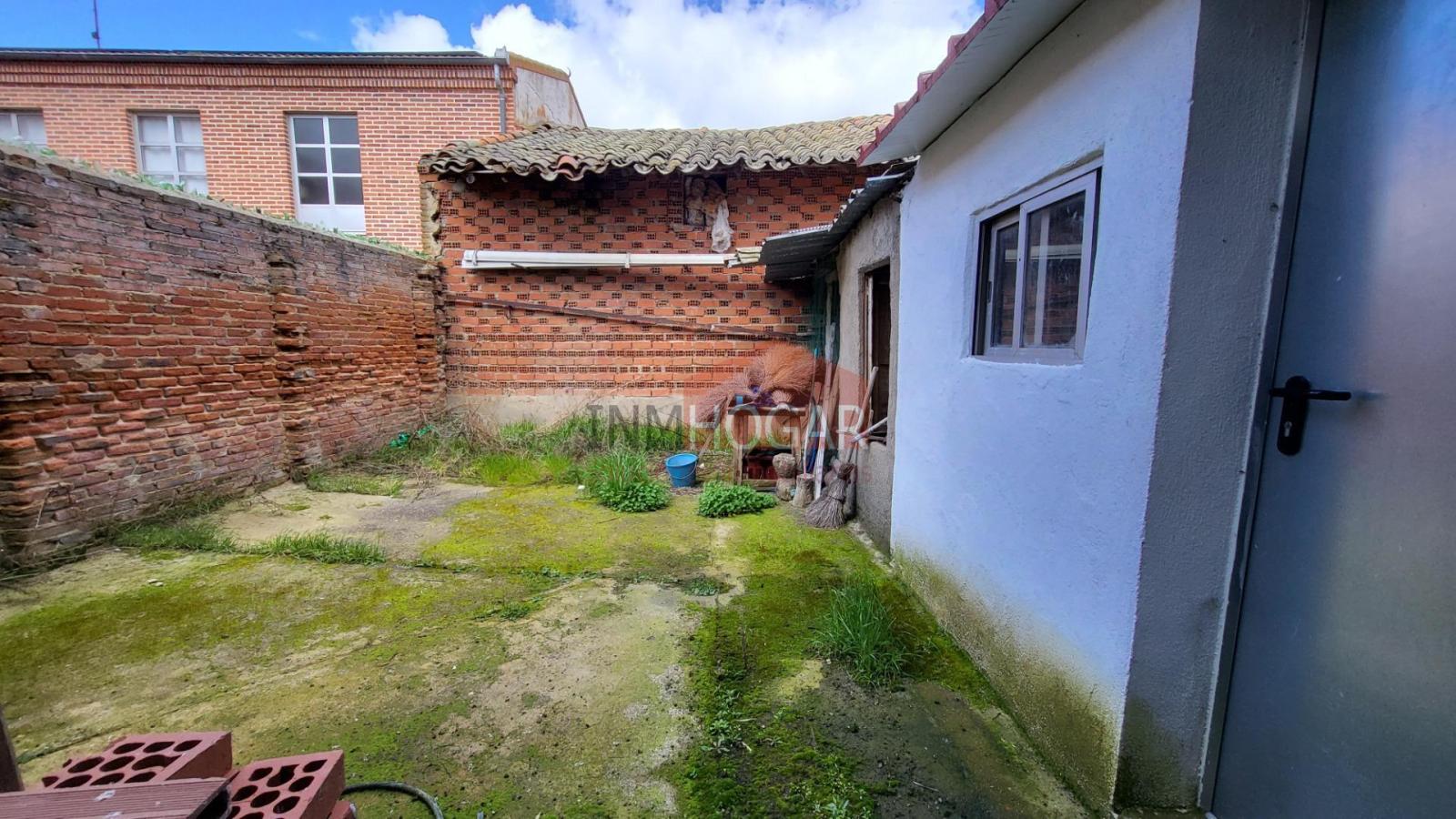 Chalet for Sale in Aldeaseca de la Frontera