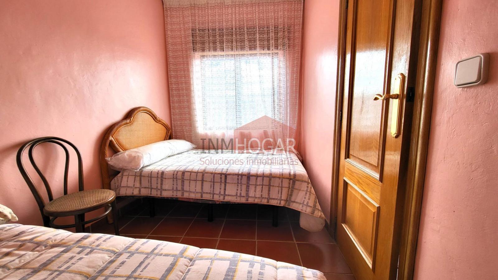 Chalet for Sale in Aldeaseca de la Frontera