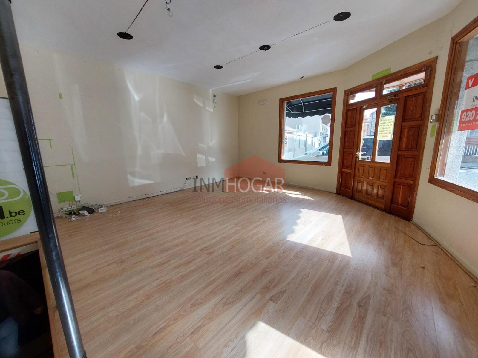 Premise for Rent in Ávila