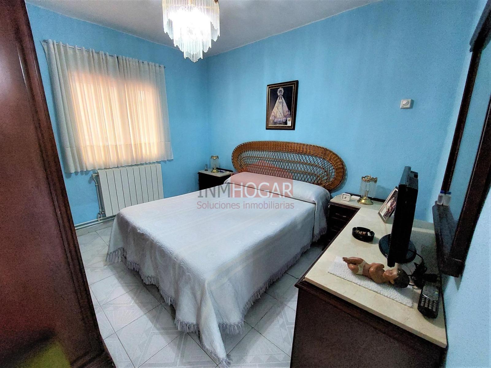 Chalet for Sale in Herradón de Pinares