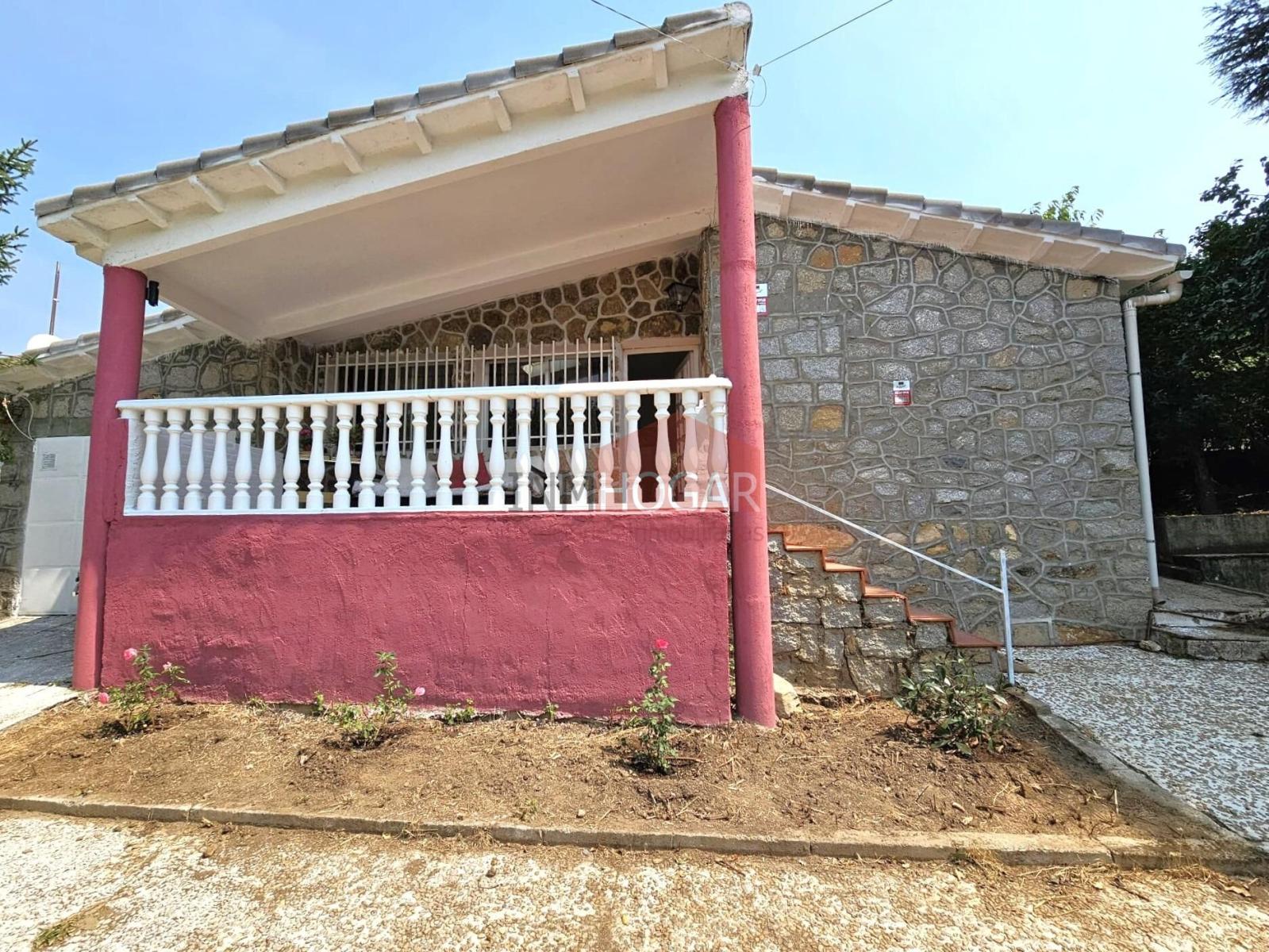 Chalet for Sale in Herradón de Pinares