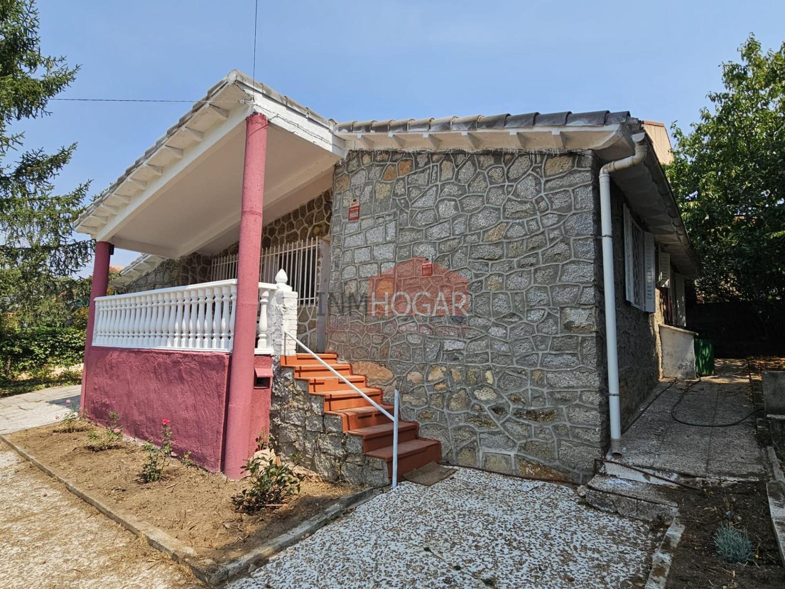 Chalet for Sale in Herradón de Pinares